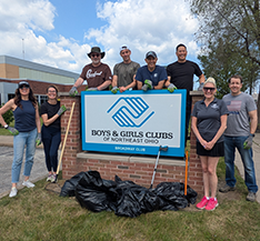 Kurv staff volunteering at the Boys & Girls club.